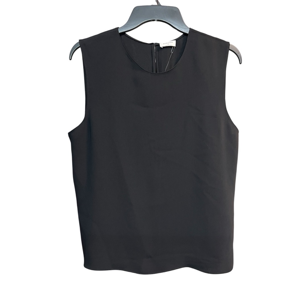 NWT Babaton Aritzia Belfrey Sleeveless Top Blouse Black Medium